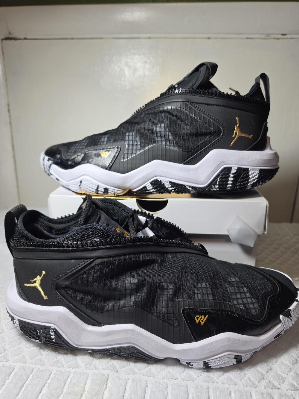 Nike Jordan Why Not Zer0.6 basketball shoes